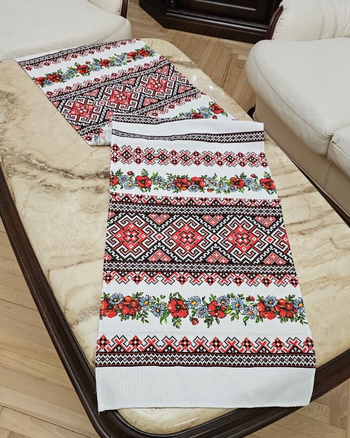 Вибитий рушник 40х150см - маки